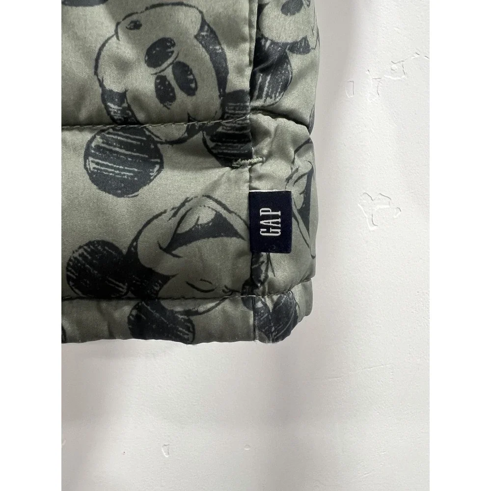 GAP baby disney